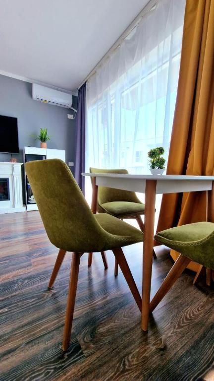 Cozy Apartment Prima Nufarul 拉迪亚 外观 照片